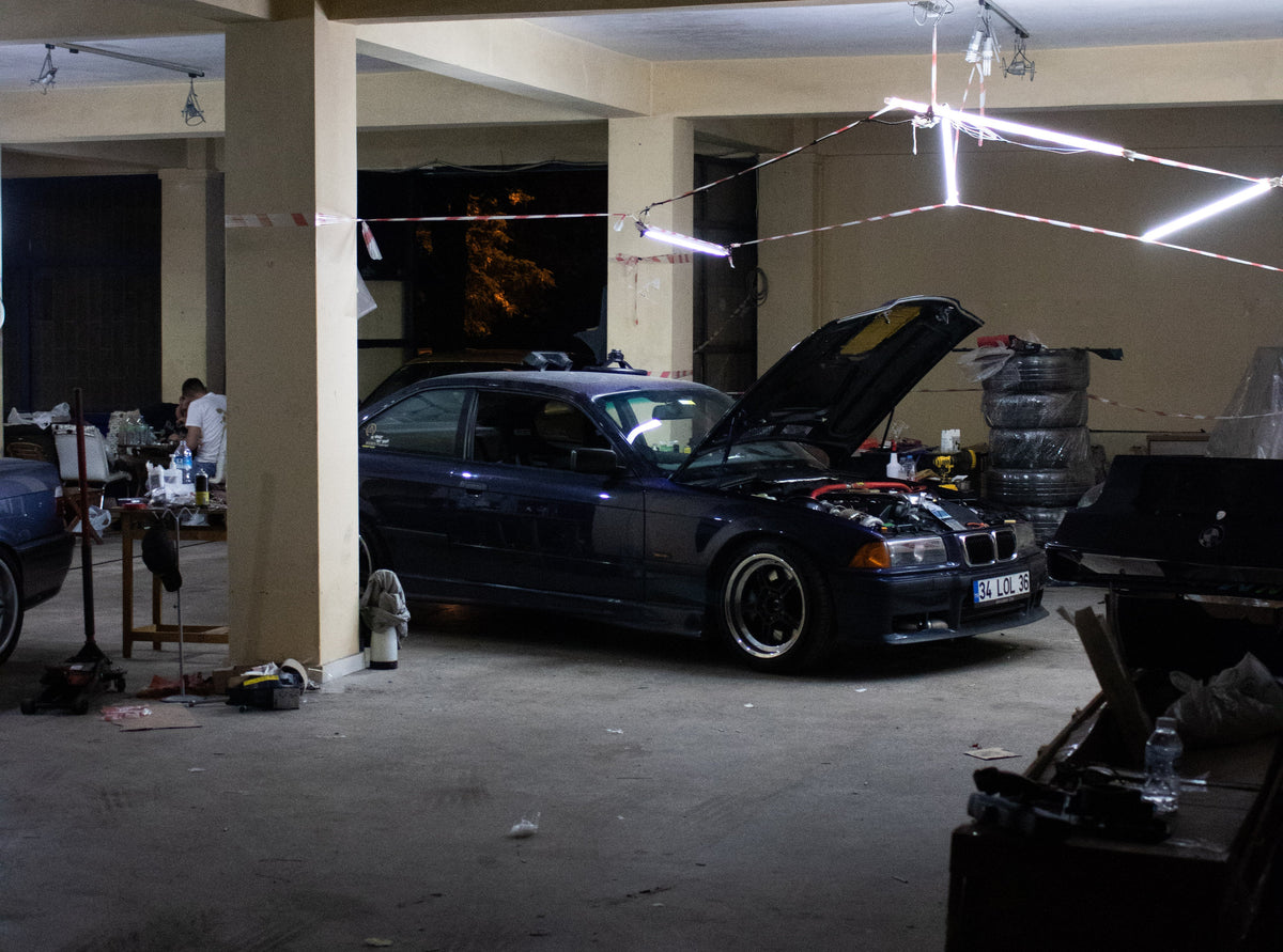 MADMODS BMW E36 performans otomobili