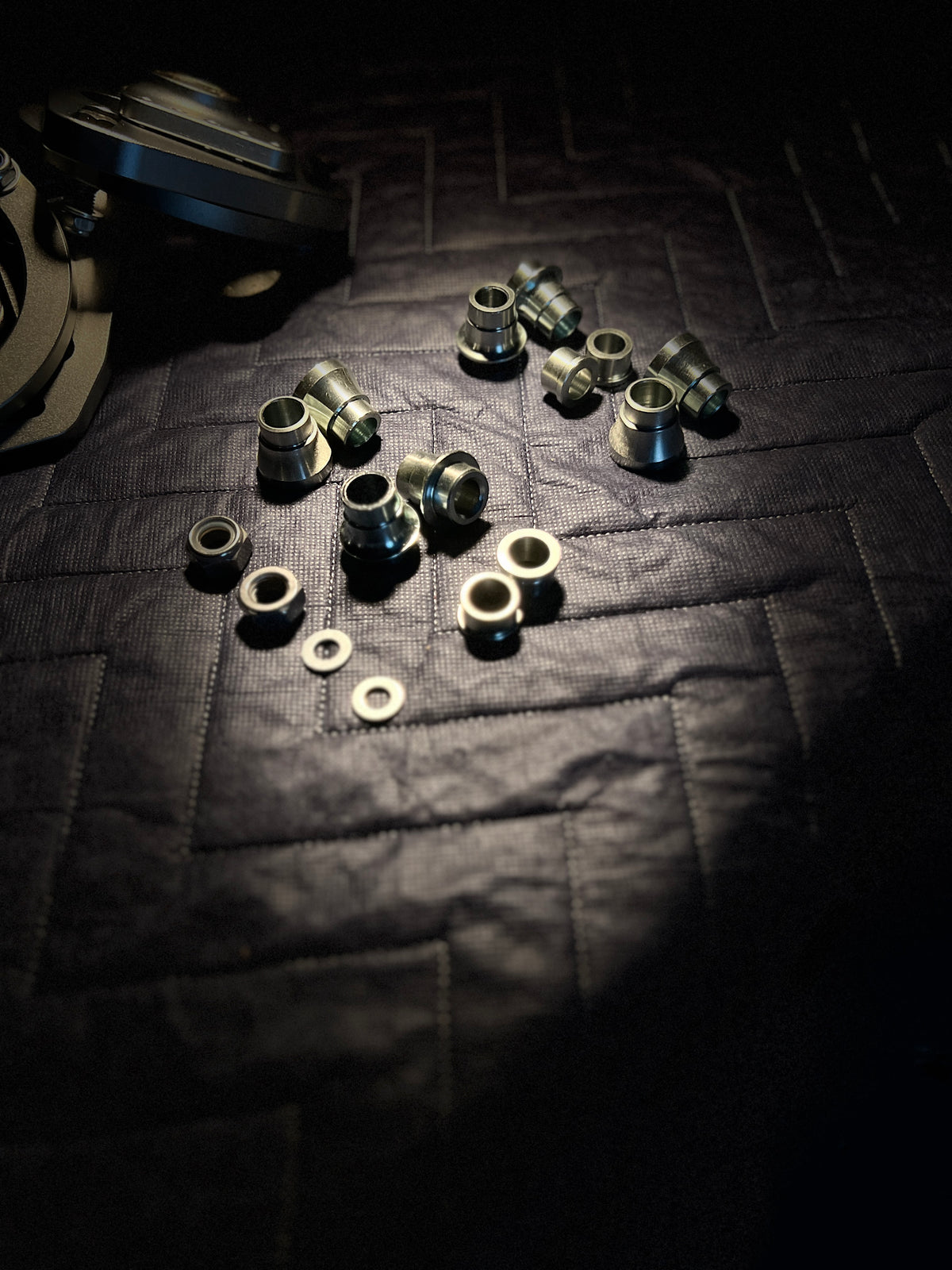 MADMODS Camber Caster Plate montaj adaptörleri ve bağlantı parçaları