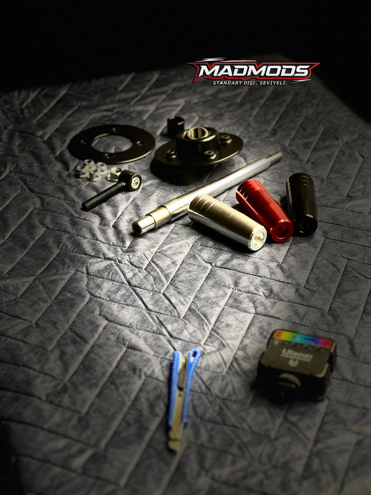 MADMODS DirectShift BMW Short Shifter komple set ve montaj parçaları