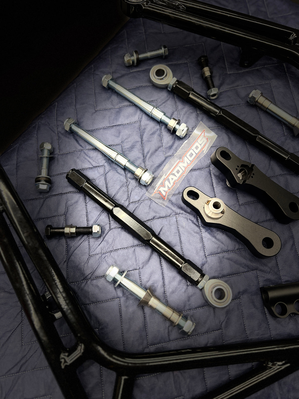 MADMODS E36 Drift Kit direksiyon ve ön takım parçaları